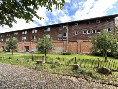 Attraktive 2-Zimmer-Wohnung mit großzügigen 102,56 m² in Ratzeburg