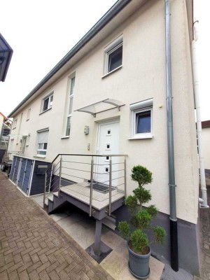 Reserviert: Attraktive Doppelhaushälfte mit moderner Ausstattung, Sauna und großer Sonnenterrasse