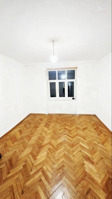 Sehr gute Wohnung mit Blick auf Milleniumtower, privat