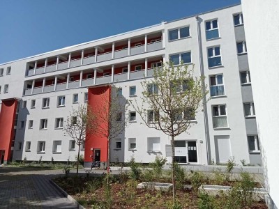 Helle 5 Zimmer-Wohnung mit Balkon für schnelle Entscheider