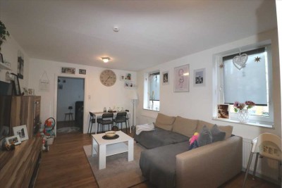 * RUHIGE 2 ZIMMER NÄHE FH ! 2-ZI Whg, 1 Etage in KR-Mitte, Prinz-Ferdinand-Str.  *