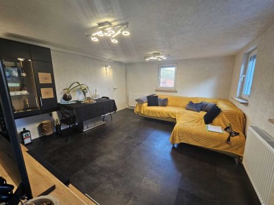 Familienfreundliches modernisiertes Einfamilienhaus mit herrlichem Garten!!