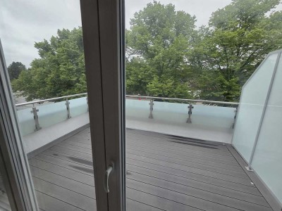 Schiffbek - 2,5 Zimmer Erstbezug nach Neubau