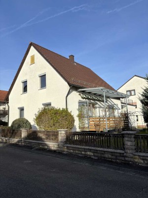 Charmantes EFH mit Garage in ruhiger Wohnlage