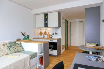 Erstbezug nach Modernisierung: Helles Apartment direkt am Campus – komplett möbliert | Large Bude