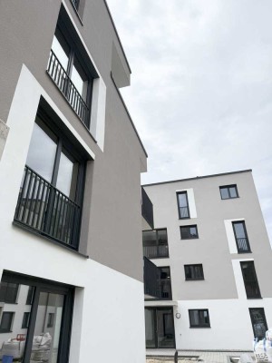 Neubau - Helle 4-Zimmer Penthouse Wohnung