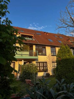 Hilden-Süd: Renovierte 2-Zimmer Wohnung mit Balkon & EBK in ruhiger Lage