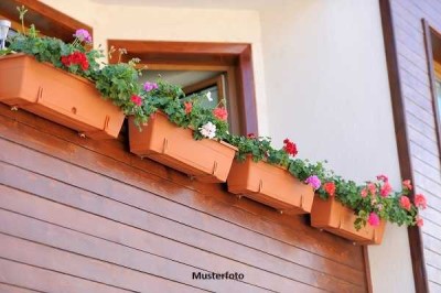 Wohnung mit 3 Zimmern und Balkon  - provisionsfrei