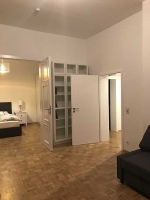Schöne Altbauwohnung mit Charme in bester Lage
