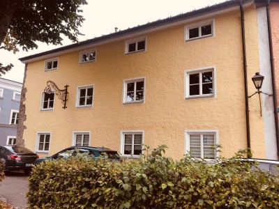 Wohnen am Stadtpark in 83410 Laufen/Bayern ohne Straßenlärm mit Blick ins Grün