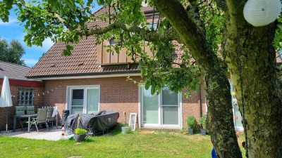 Zweifamilienhaus in Hattstedt - vermietet, guter Zustand.