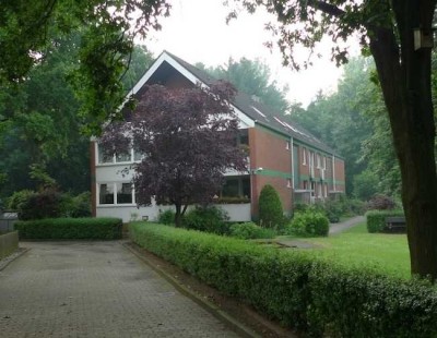 ** 1 1/2 Zi. Whg. in ruhiger und grüner Lage **