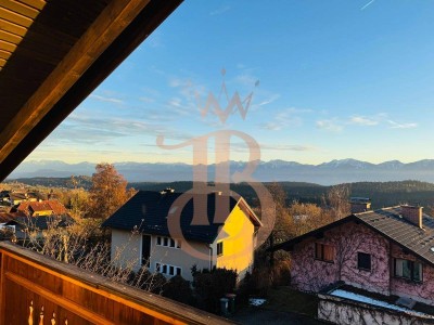 Großzügiges Haus mit traumhaftem Karawankenblick &amp; Südausrichtung – Nähe Velden