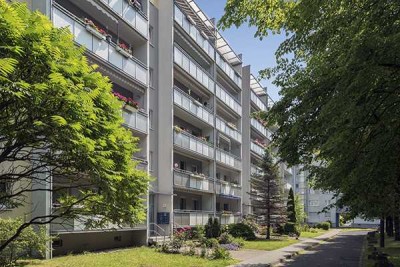 Zum Einzug für Sie bereit: 3-Zimmerwohnung mit Balkon im 1.Obergeschoss!
