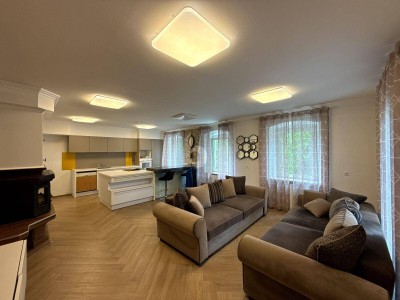 BERGLUFT, RUHELAGE UND MODERN MIT KAMIN