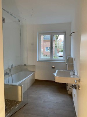 Geschmackvolle 2,5-Raum-EG-Wohnung mit gehobener Innenausstattung mit Balkon in Werne