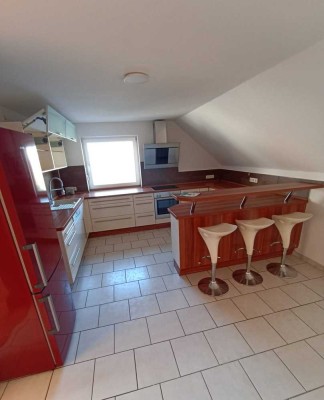 Moderne 4-Zimmer Dachgeschosswohnung mit Balkon in Seesen