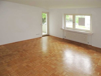 Helle 3-Zimmer-Wohnung im Grünen mit Balkon