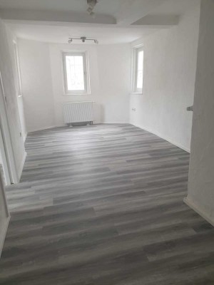 Modernisierte 2,5-Zimmer-Wohnung in Marbach-Rielingshausen