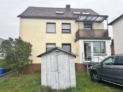 Zweifamilienhaus mit großem Garten - mit Sanierungsbedarf und viel Potenzial
