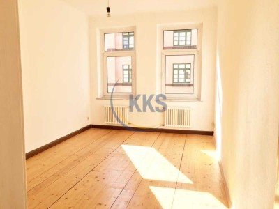 *Dielenboden & Einbauküche* Bezugsfreie Altbauwohnung in Stötteritz!