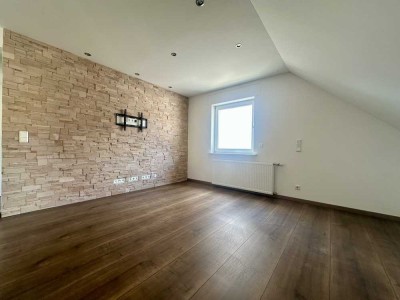 ***Abramo&Partner*** Stilvolles Wohnen in Bischofsheim 4,5-Zimmer-Traumwohnung