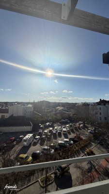 Lichtdurchflutete Garconniere im Herzen von Baden