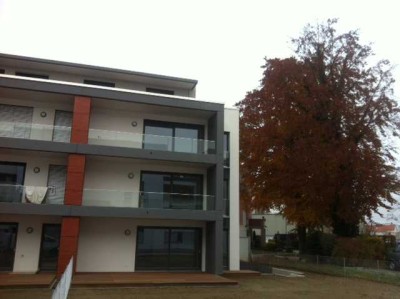 Stilvolle, neuwertige 3-Zimmer-Wohnung mit Balkon in Augsburg
