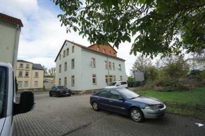 PERFEKT GESCHNITTENE 3 Raumwohnung mit modernem Bad - Wanne und Dusche