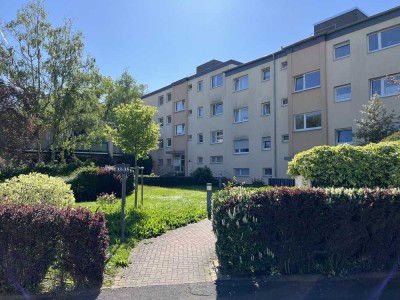 Lichtdurchflutete Wohnung mit Fernblick und gehobener Ausstattung (2,5ZiKB) ohne Makler