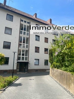 2-Zimmer-Wohnung mit Balkon in UNI Nähe!