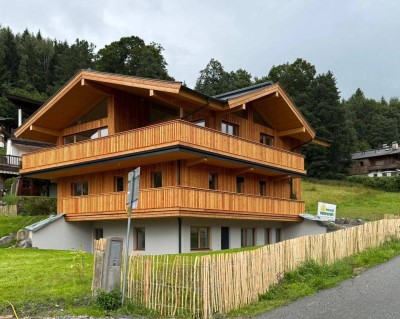 Neue 2-Zimmer-Wohnung mit Terrasse in Kitzbühel