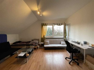 Nähe Norf BF! Gemütliches Apartment mit EBK in 3-Parteienhaus