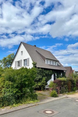 Freistehendes Einfamilienhaus mit großem Garten in Hannover-Ahlem – ab 01.10.2025 zu vermieten
