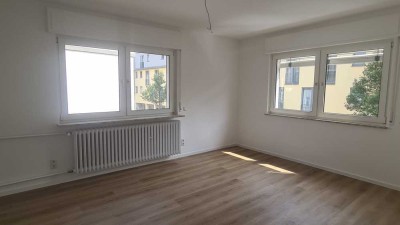 Geschmackvolle, modernisierte 4-Zimmer-Wohnung in Wiesbaden
