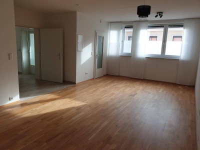 Zentrale Erdgeschosswohnung 83m2, barrierefrei, geeignet für betreutes Wohnen