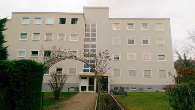 Hell u. freundlich - komplett renovierte 3 ZKB mit Balkon