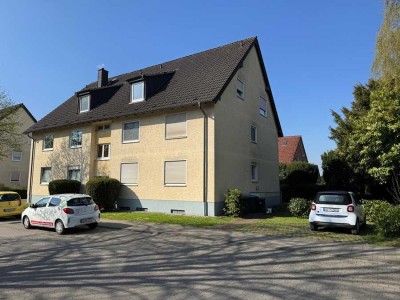 SCHÖNE  3-ZIMMER-WOHNUNG  MIT  BALKON