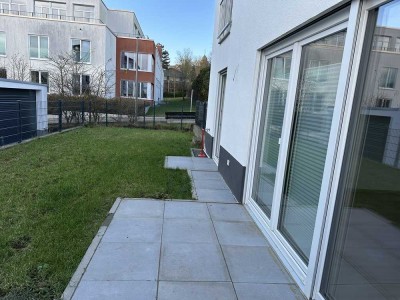 Exklusive 2-Zimmer-EG-Wohnung mit Terrasse und Garten in Usingen