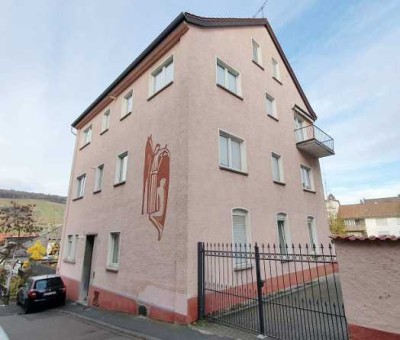 4 Zimmerwohnung in stadtnähe