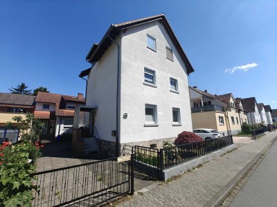 Charmantes Mehrgenerationenhaus in Bensheim – Mehrgenerationenhaus mit 3 separaten Etagen!