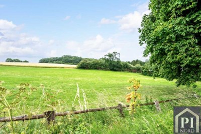 Gestalten statt Suchen - Kleines Paradies für Mensch & Tier! Doppelhaushälfte mit Weideland & Sta...