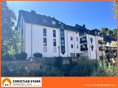 Traumhafte 2-Zimmer-Wohnung mit Balkon in zentraler Lage und Tiefgaragenstellplatz
