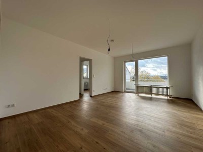 Erstbezug nach Modernisierung: 2-ZKB mit 2 Balkonen in