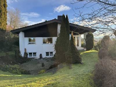 Wohnen und Leben mit Blick auf die Berge