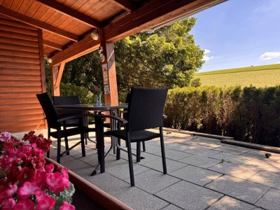 Wochenendhäuschen mit Gartenhütte – Erholung pur