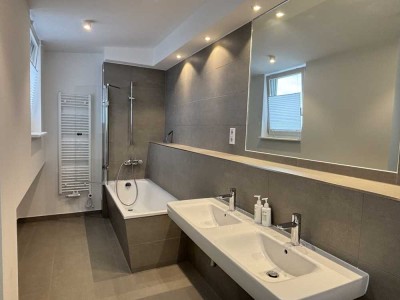 Wunderschöne Dachgeschosswohnung im Herzen der Stadt