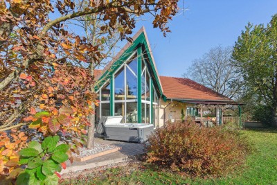 Architektenhaus Freigeist direkt an der Natur mit Sauna und Whirlpool