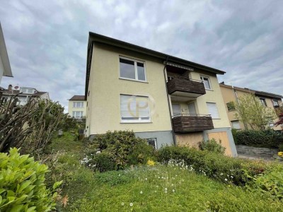 Handwerker aufgepasst: Mehrgenerationenhaus mit Garten und zwei Garagen in Waiblingen-Beinstein