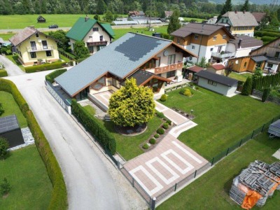 "Diskrete Vermarktung" Exklusive Immobilie mit Wintergarten auf großzügigem Grundstück - 2 Wohneinheiten möglich - Dachstein-Tauernregion
